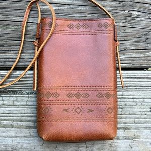 MW MOST WANTED SMALL CROSSBODY